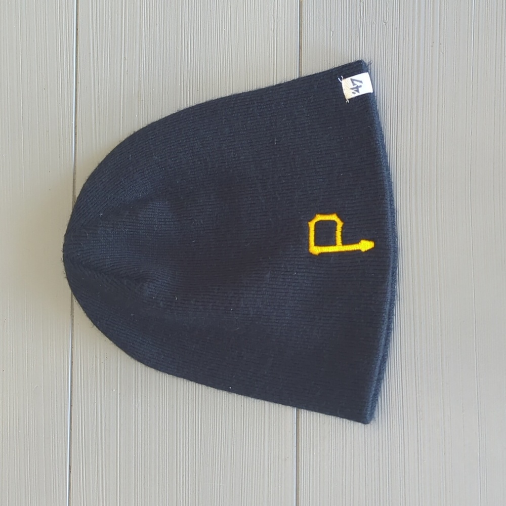 NWOT Pittsburgh Pirates Logo 47 Brand Mens/Womens Black Knit Hat